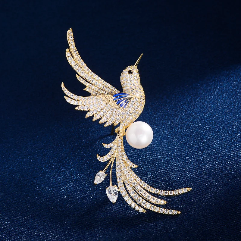 

Luxury Micro-inlaid Zircon Flying Bird Brooches for Women and Men Elegant Freshwater Pearl Delicate Design Animal Pin Accessory