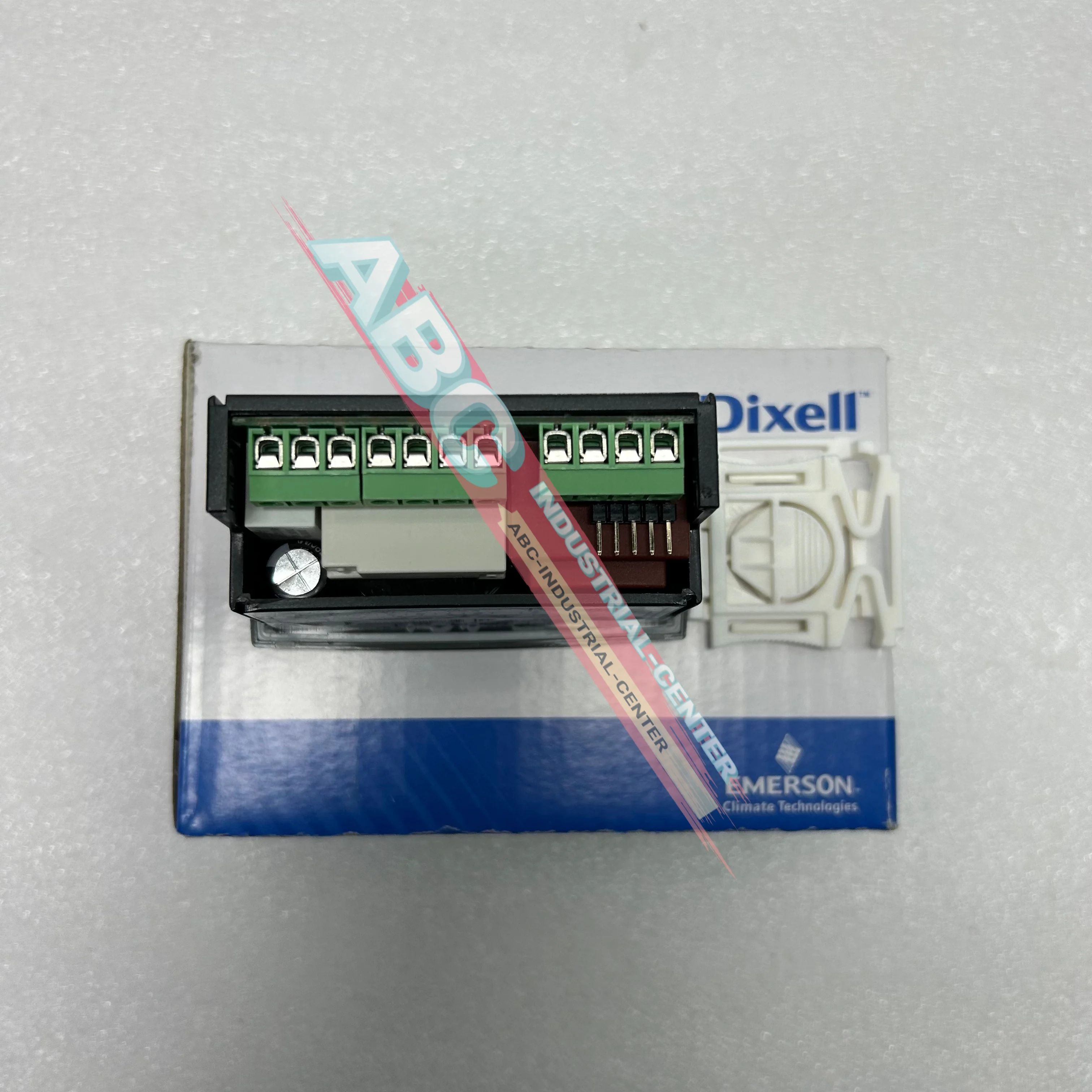 XR03CX-4N0F1 온도 조절기 새 제품