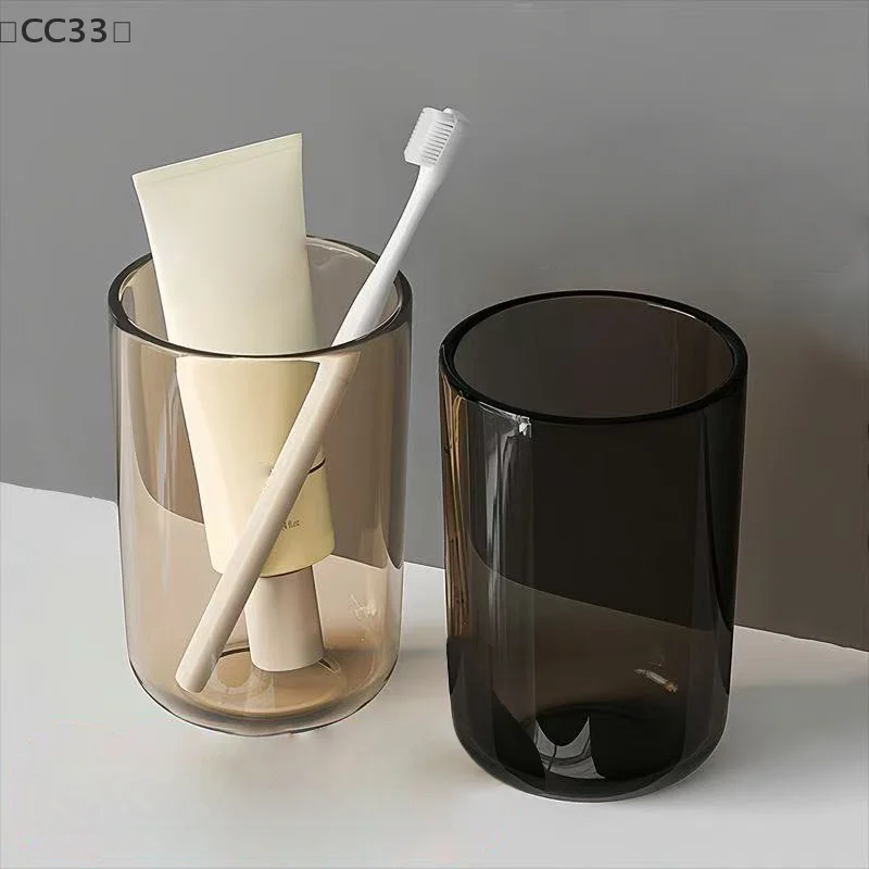 Nordic Style Transparent Plastic Mouthwash Cup For Couples_voghion.com