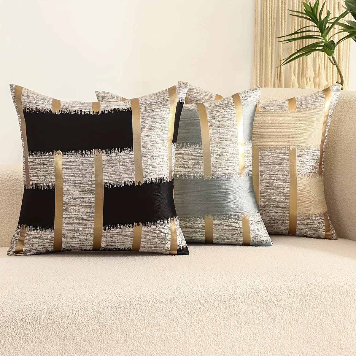 1 Piece Polyester Four Seasons Gold Silk Throw Pillow Cover With Geometric Pattern Jacquard