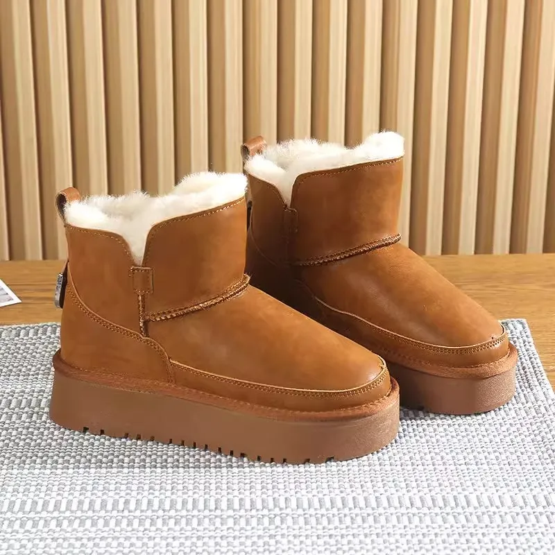 

Ботинки женские зимние кожаные до середины икры на толстой подошве, с хлопковой подкладкой