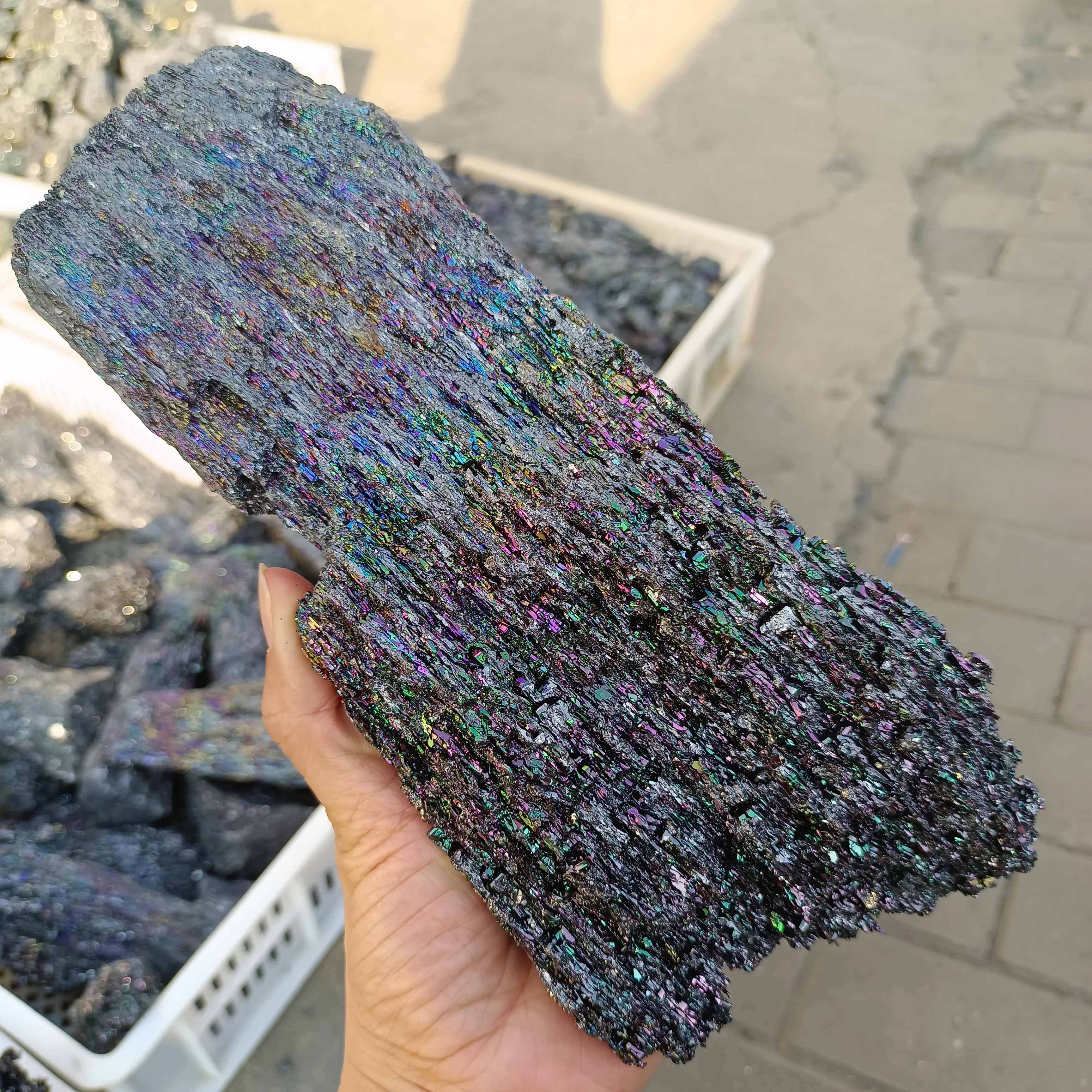 Natürlich geformtes siebenfarbiges Erz, buntes Quarzkristall, Mineral, Reiki, Heilung, Entmagnetisierung von Farberz – Detail 5