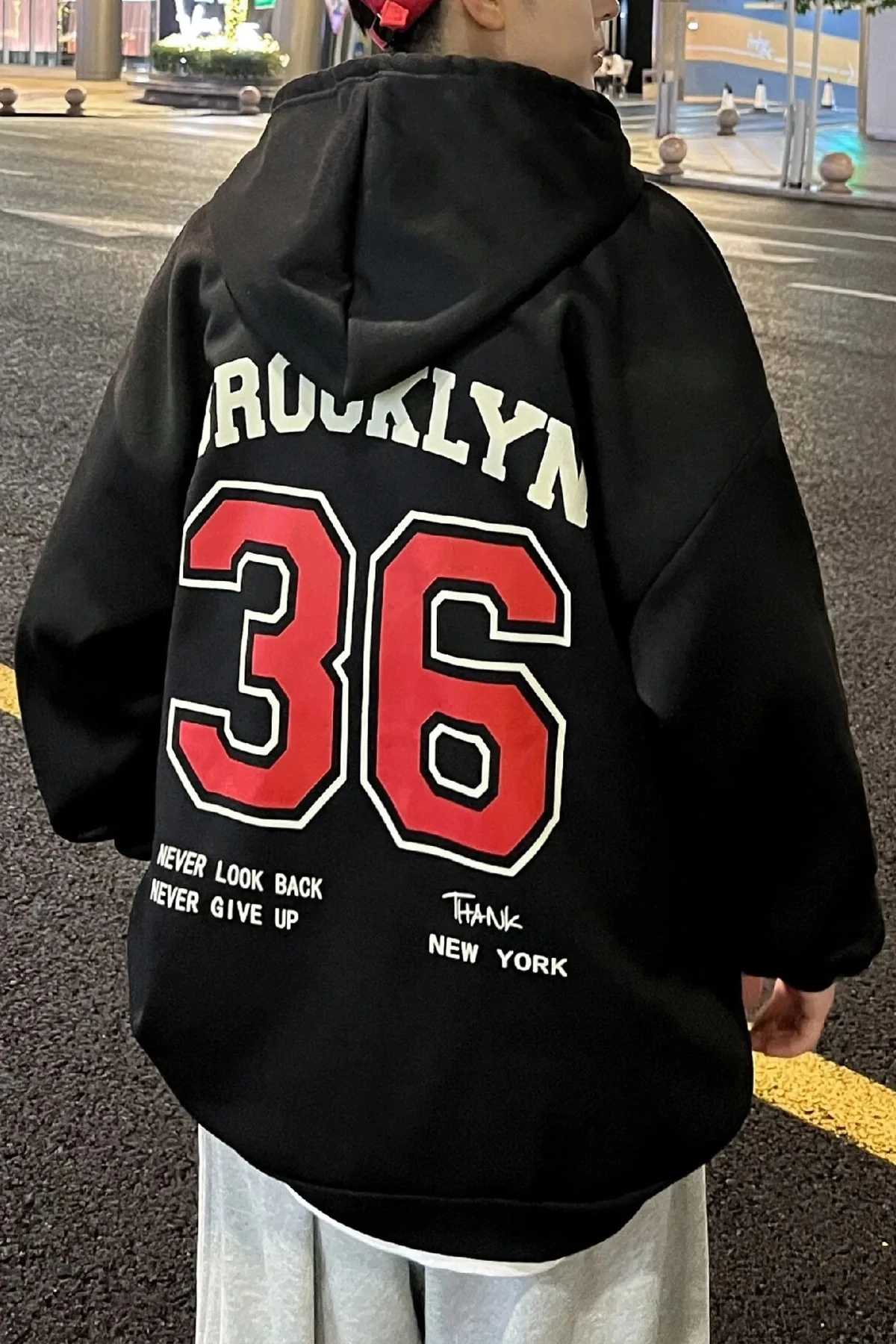 

Erkek 36 Brooklyn Baskılı Sweatshirt Drawstring Hooded Pocket Fashion Loose Pullovers Hooded Shirt Women's Clothing Y2K Hoodies