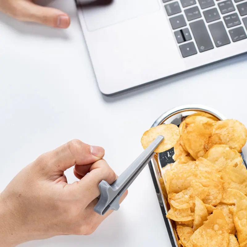 Description Picture 5 of itemClean Finger Snacks Chopsticks Free Hand Sticks Helper Gamers Eat Fruits Chips Sushi Food Chopstick Kitchen Gaming Tableware