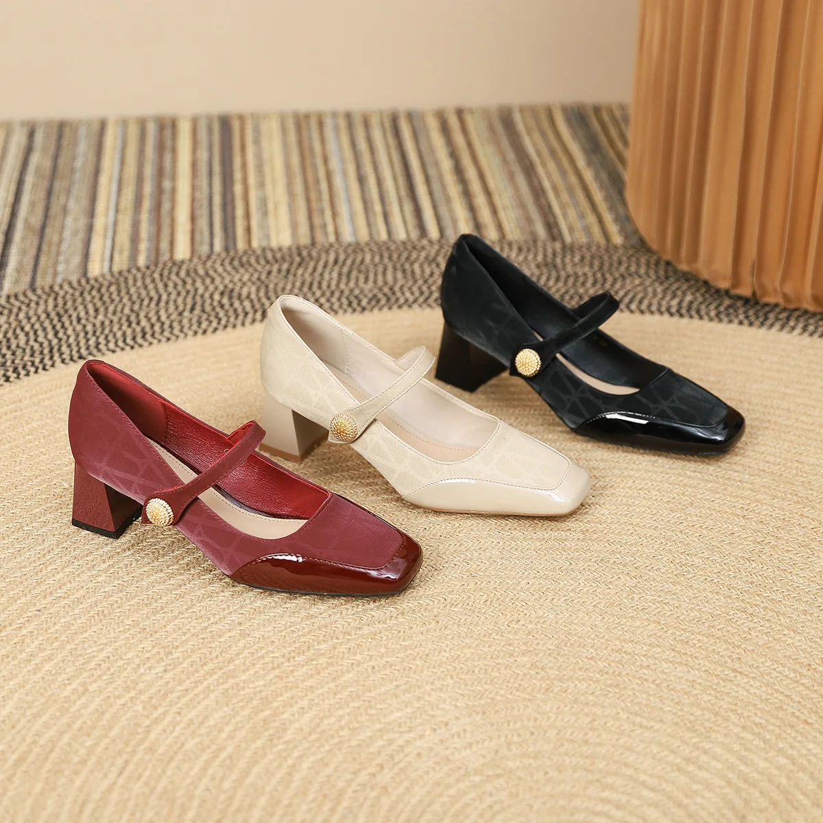 New French Retro Red Mary Jane Shoes Women's Lacquer Leather Fashion Versatile High Heels Thick Heels Comfortable Single Shoes