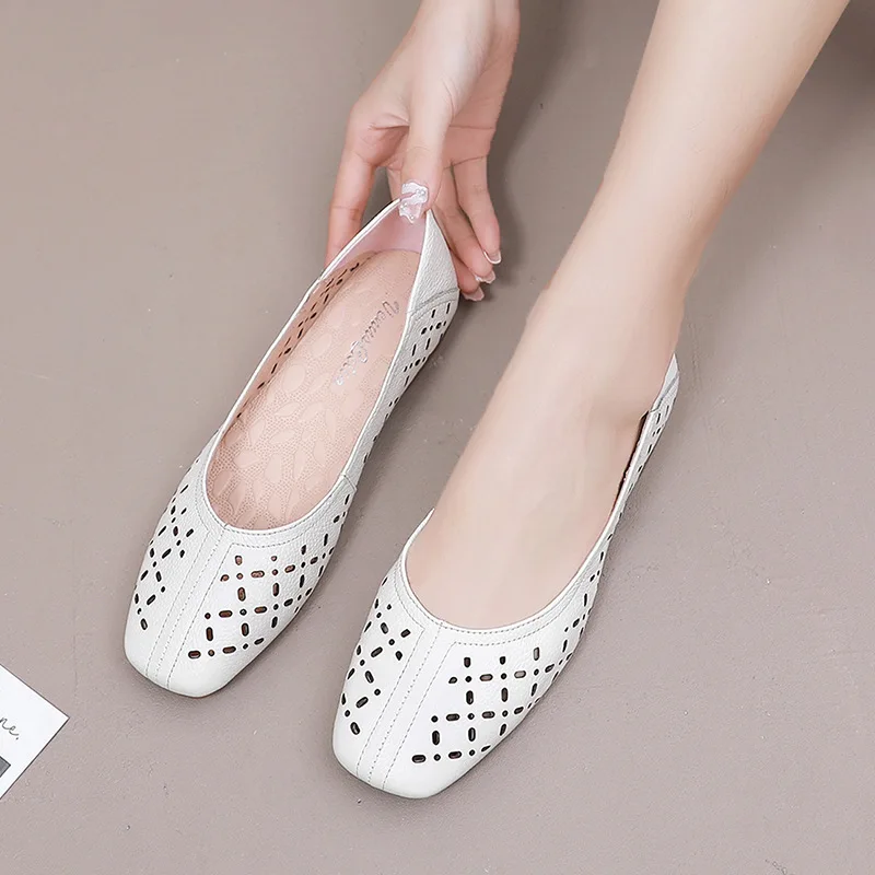 High Quality Genuine Leather Women's Fashion Summer Sandals Soft Bottom Beach Hollow Casual Shoes Breathable Ladies Flat Shoes