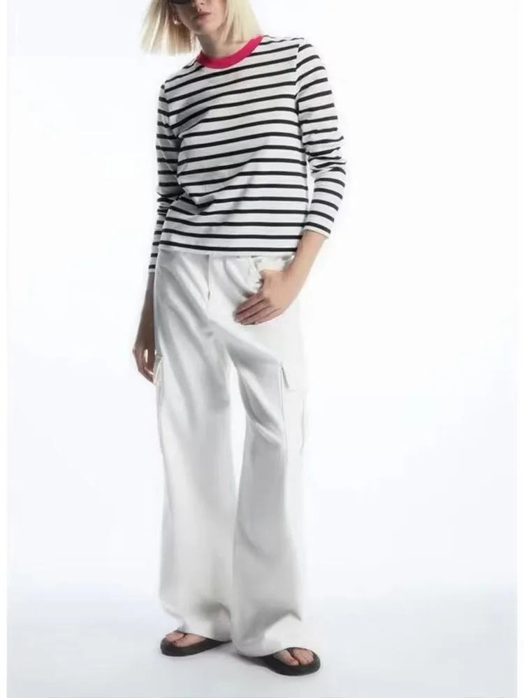 

2023 Autumn New Women's Sweet and Versatile Slim Short Round Neck Long Sleeve T-Shirt Black/Whit