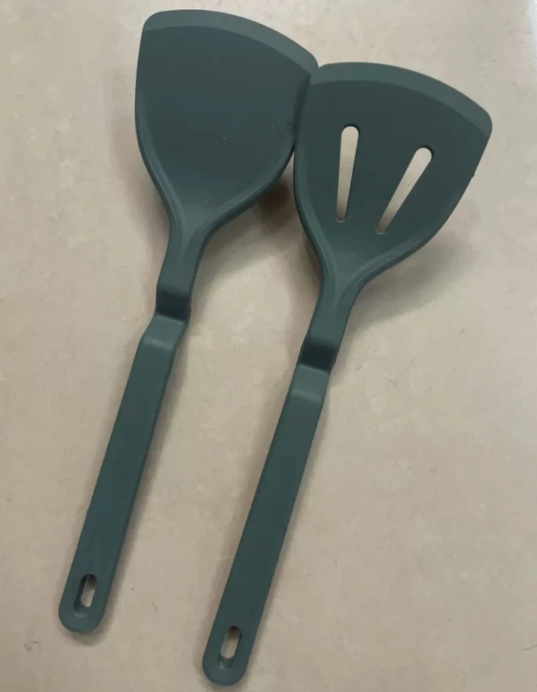 New crank silicone spatula spoon non-stick pan special kitchen utensils supoon silicon spoon