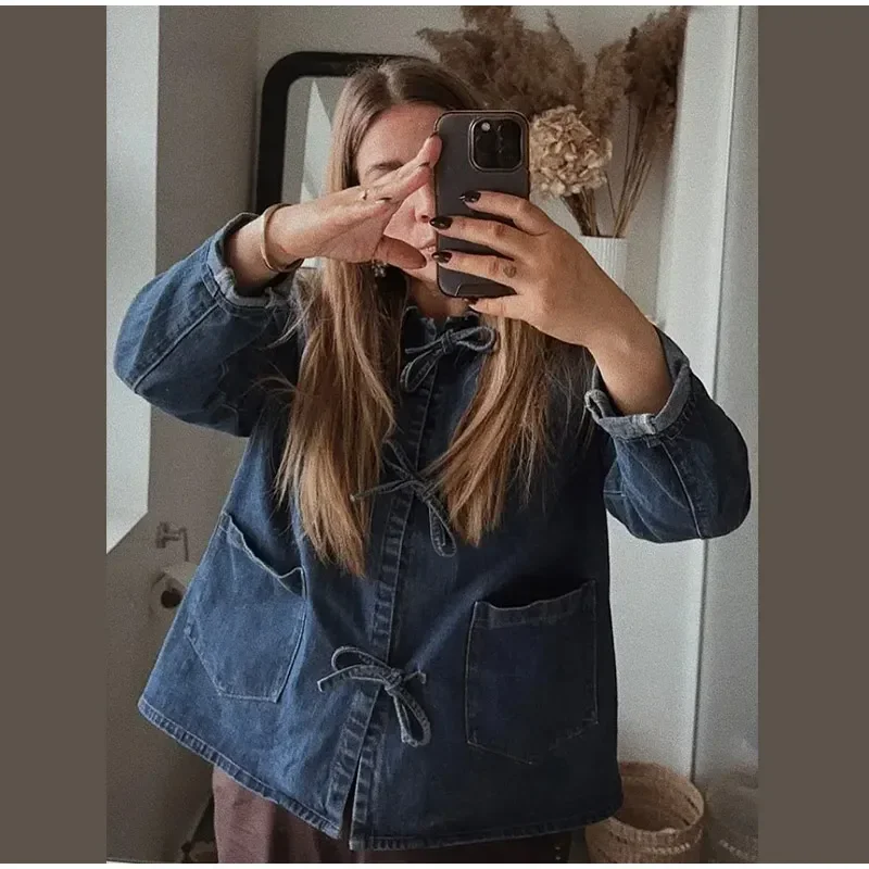 Chic Denim Lace Up Women‘s Shirt Fashion Loose Turn-down Collar Long Sleeve Female Shirts 2024 Sping Pocket Office Lady Top