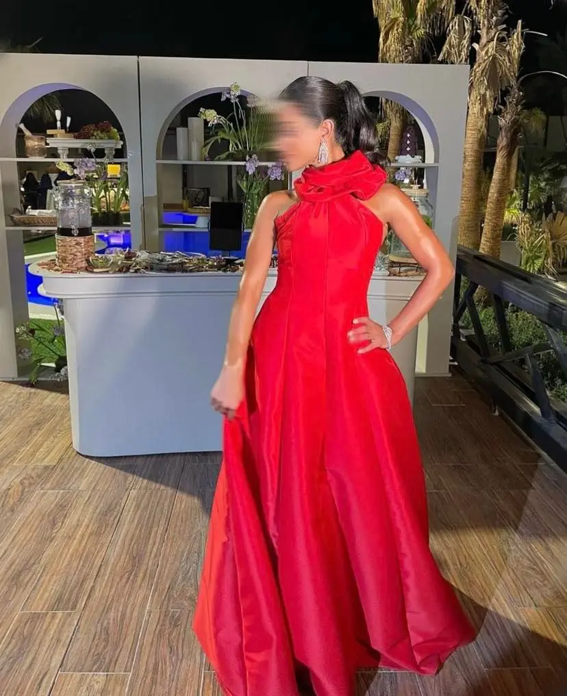 

Saudi Arabia Elegant Evening Dresses Red Satin High Neck Prom Dresses Sequins Floor Length Formal Women Party Dresses