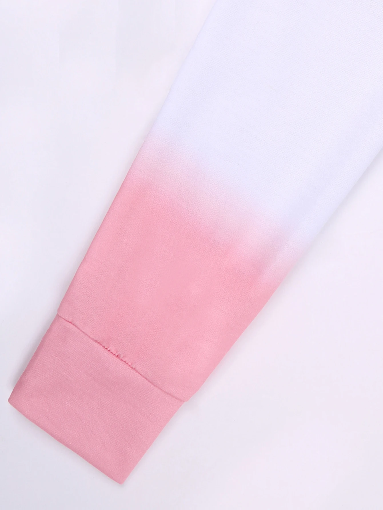 تي شيرت فضفاض برقبة V