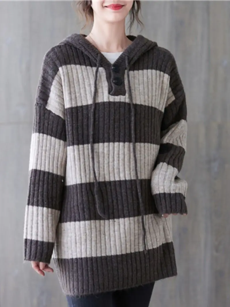 

2022 Fashion Woman Autumn And Winter New Striped Knitted Hooded Oversized Long Sleeves Comfortable Pullover A-straight Sweater