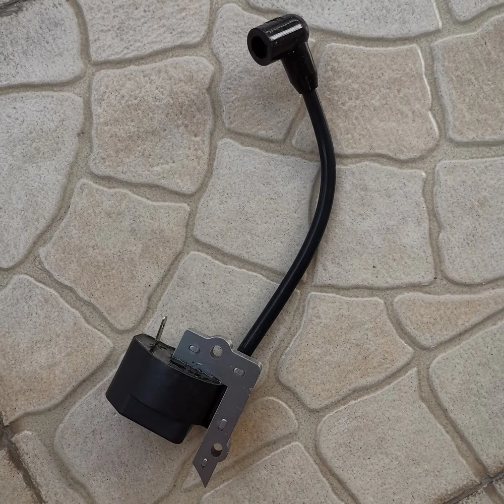 

McCulloch 545215801 Ignition Coil 5452158-01 Poulan 545081826 545158001 501092801 530039234 530039217 530039229 530039221