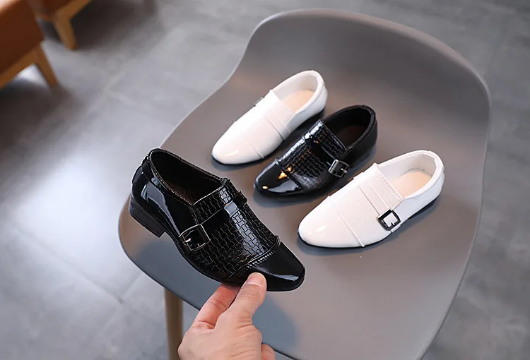 Fashion Boys Leather Shoes Spring Autumn Kids Performance Black White Shoes for Party Wedding Shows Solid Black Slip-on