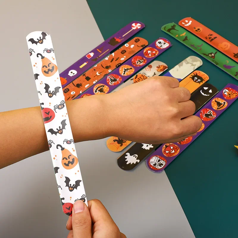 

Halloween Slap Bracelet Cartoon Skeleton Wrist Strap Christmas Kid Friendship Couples Bracelets Cosplay Party Decoration