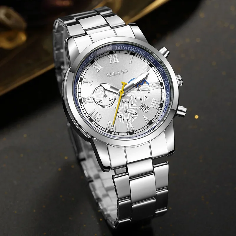 Man's Watch Explosive New Fashion Three-eye Calendar Stainless Steel Watch