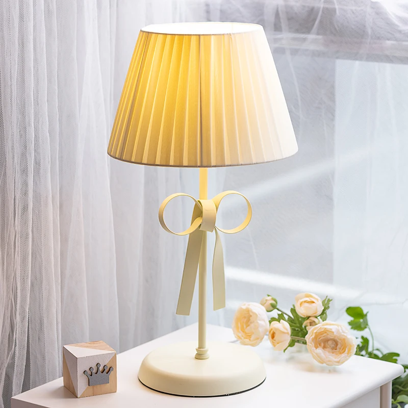 F6 Pink Bow Design Table Lamp, Adjustable Princess Pink Light, Kids' Room Bedside Lamp, Remote-Controlled Nightstand Light 4
