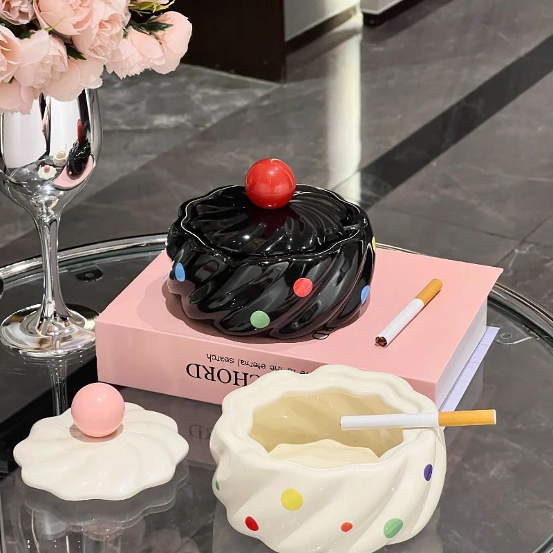 Household Living Room Polka Dot Ashtray Fashionable Cute Creative Ice Cream Ashtray Ceramic Jewelry Storage Box