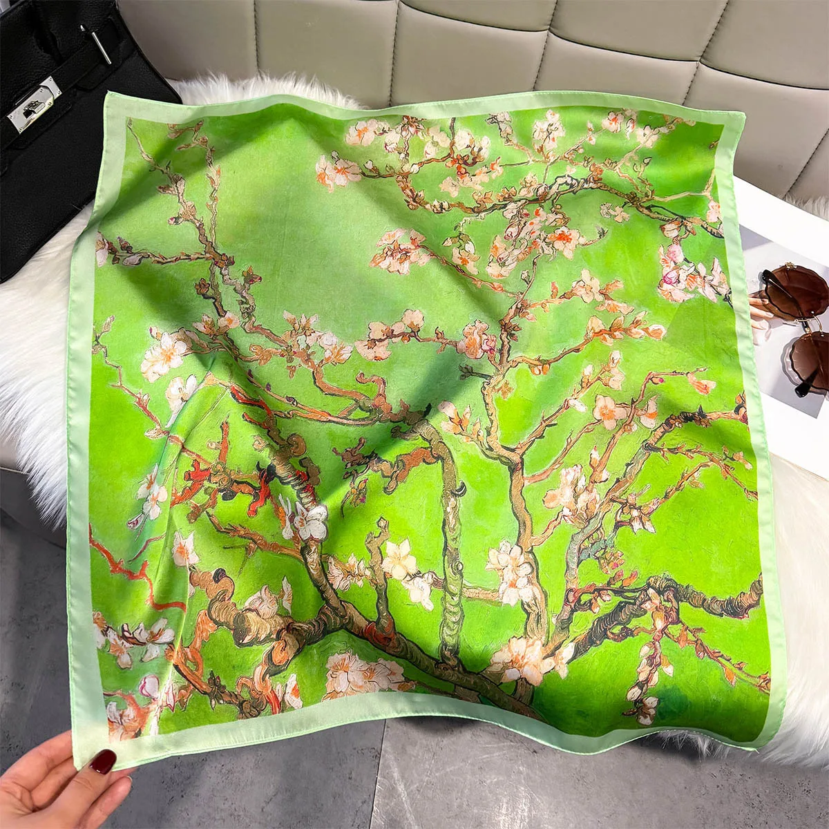 Retro-Seidenschal mit Blumenmuster für Damen, Kopftuch, weicher Halstuch, Hijab, Foulard, Bandana, geeignet für alle Jahreszeiten, zum Dekorieren – Detail 9