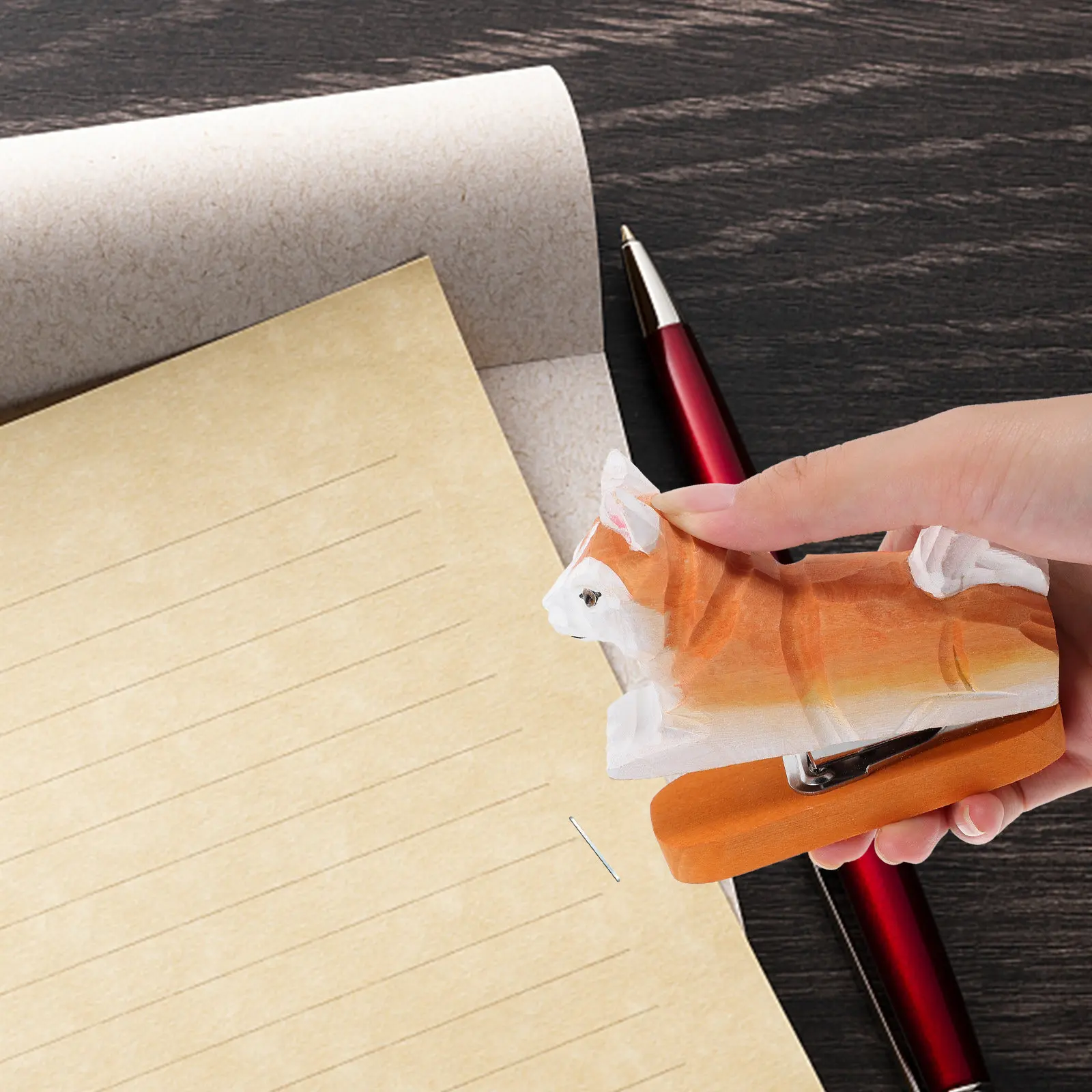 나무 동물 스테이플러 수제 귀여운 재미있는 종이 스테이플러 사무실 장식 재사용 가능한 공예 문구 미니 스테이플링 도구 동물