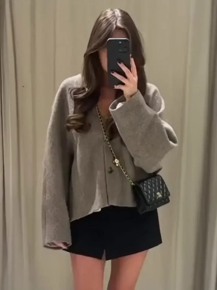 Women Fashion Grey V Neck Loose Warm Jackets Autumn Retro Button Long Sleeve Coat With Pockets Lady Casual High Street Outerwear 4