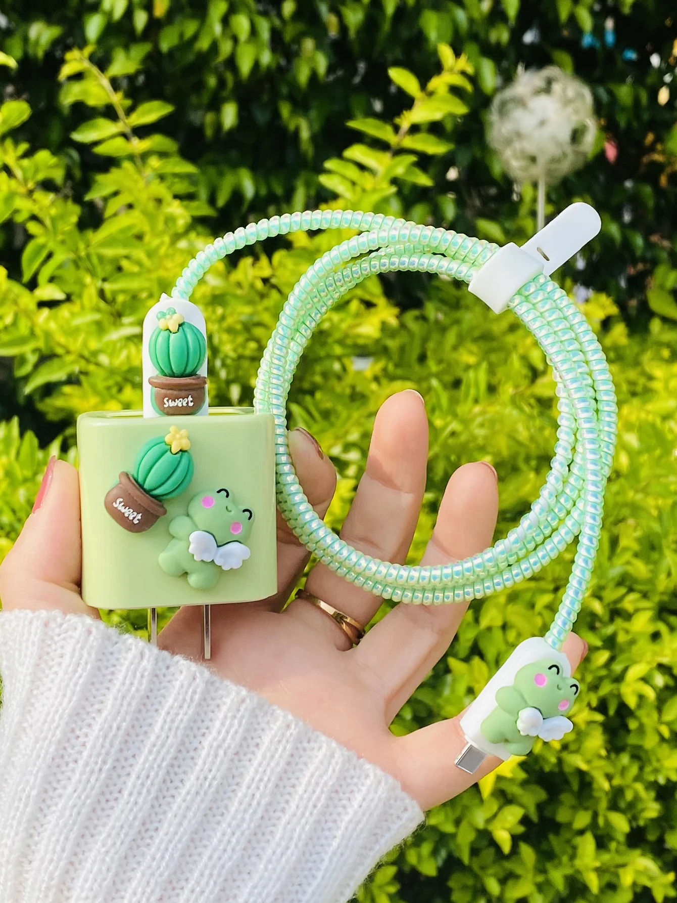 5pcs Fairy Ball Angel Frog Design Wall Charger Protective Case For 20w Charging Set And Arbitrary 55.12 Inch Long Data Cable