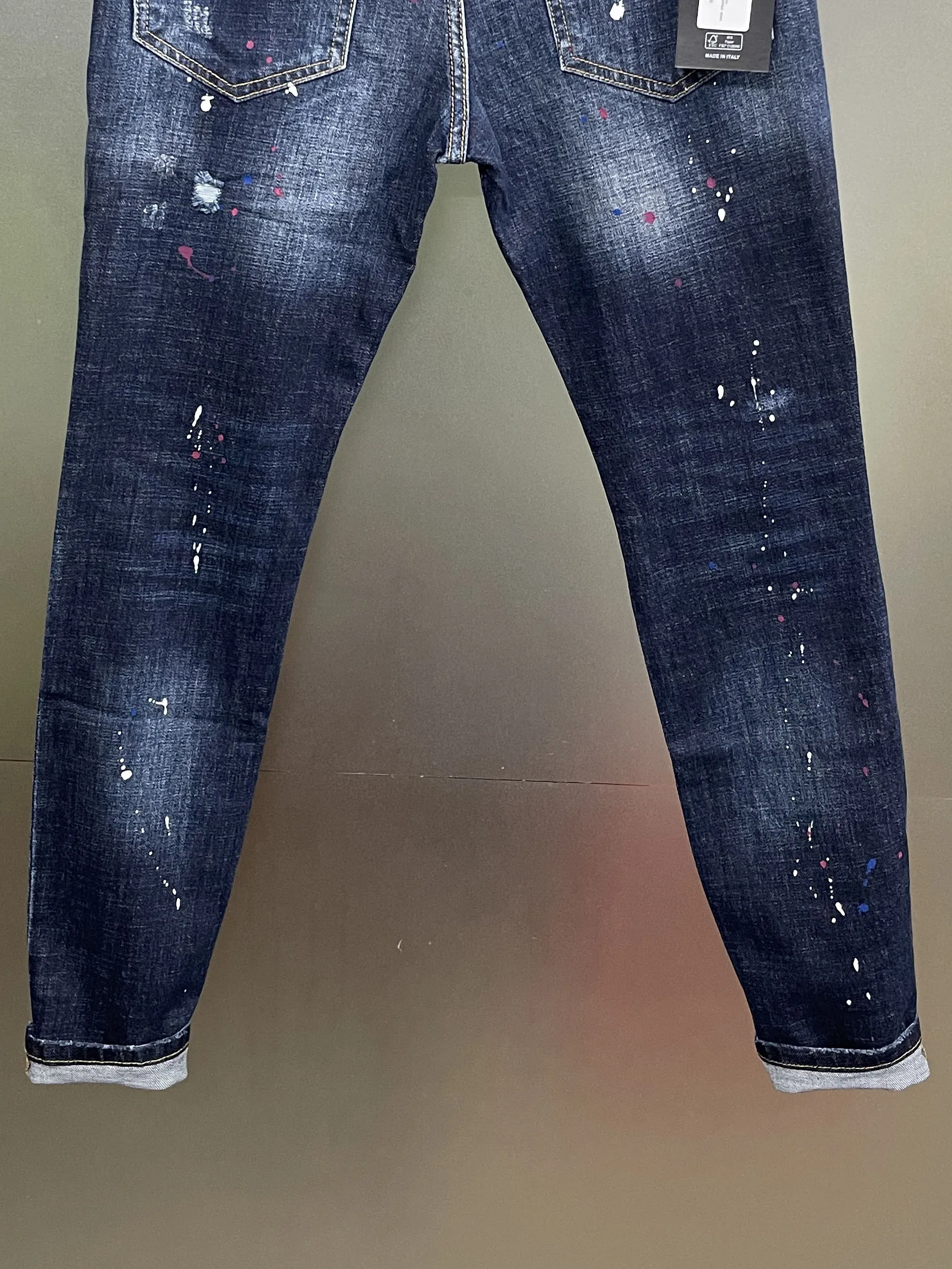 2024 Spring/Summer New D2 Jeans Trendy Men's Washed and Worn Hole Patches Painted Slim Fit Small Feet Black Denim Pants Men's