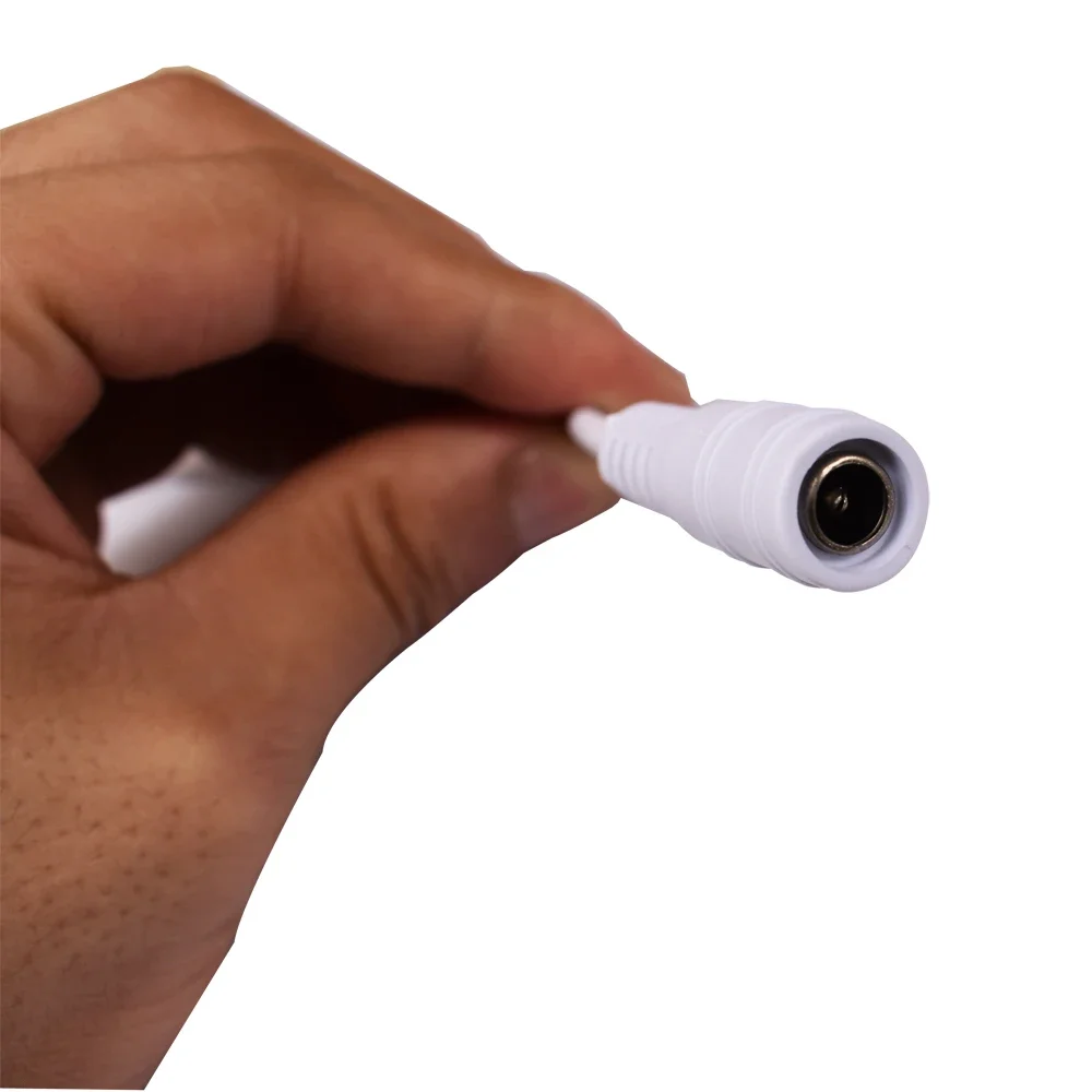 Side view of a 5.5x2.1mm connector