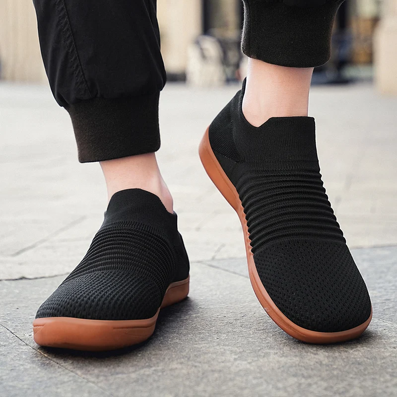 Men's Shoes 39-45 Plus Size Breathable Mesh Shoes Flat Soles Odor Resistant Lightweight Socks Shoes Casual Comfort Sneakers
