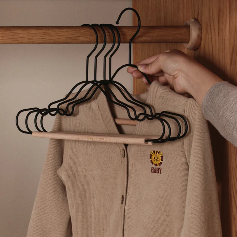 https://ae01.alicdn.com/kf/S2ffab3c9a13d462dbb17e02523e002c2r/5pcs-Baby-Cloth-Hangers-Iron-and-Wooden-Hanging-Rack-for-Kids-Clothes-Drying-Rack-Anti-slip.jpg