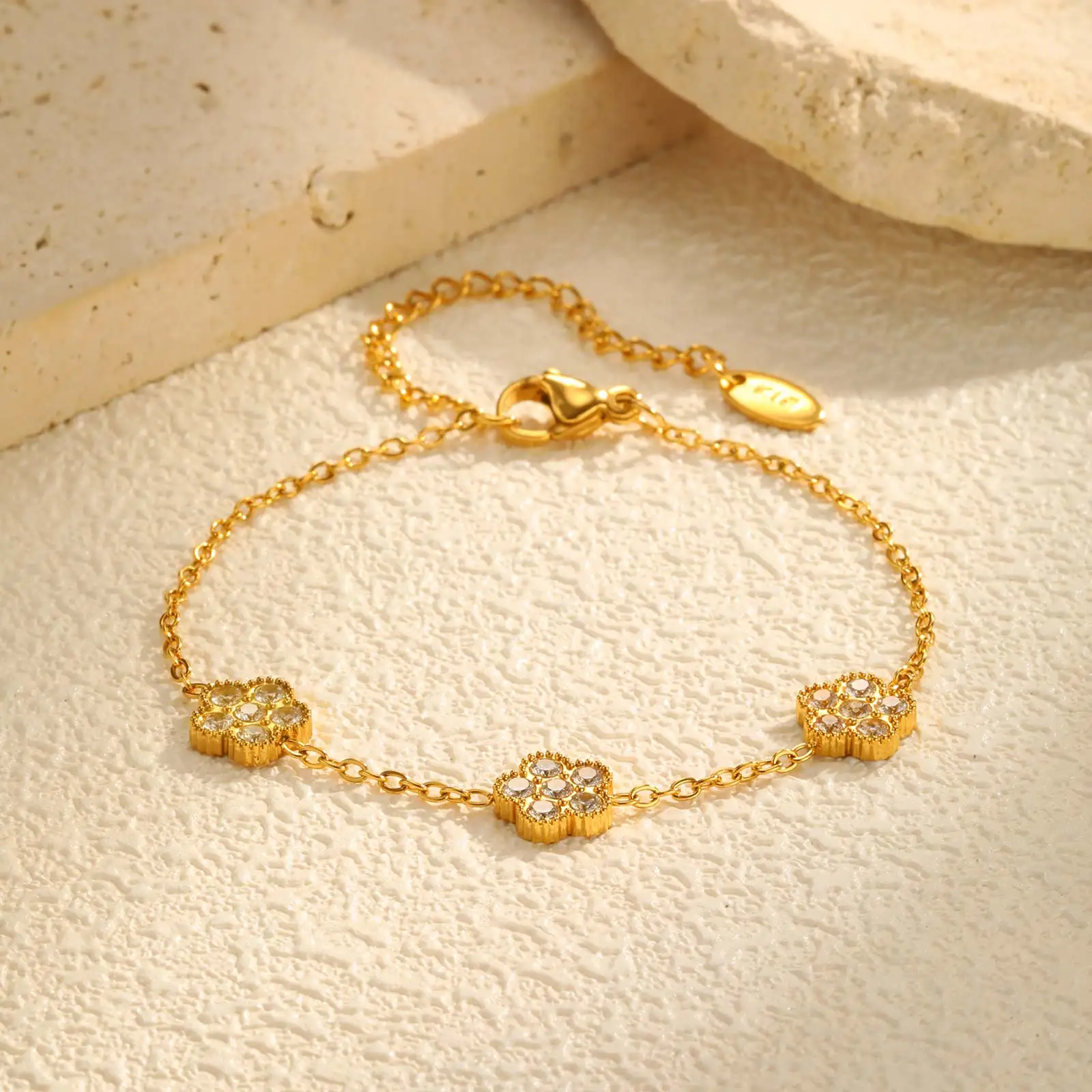 Elegant Five Leaf White Zircon Flower Bracelets, Stainless Steel Charm Chain Bracelets For Women Mom Girlfriend Gift Jewelry – Detail 6