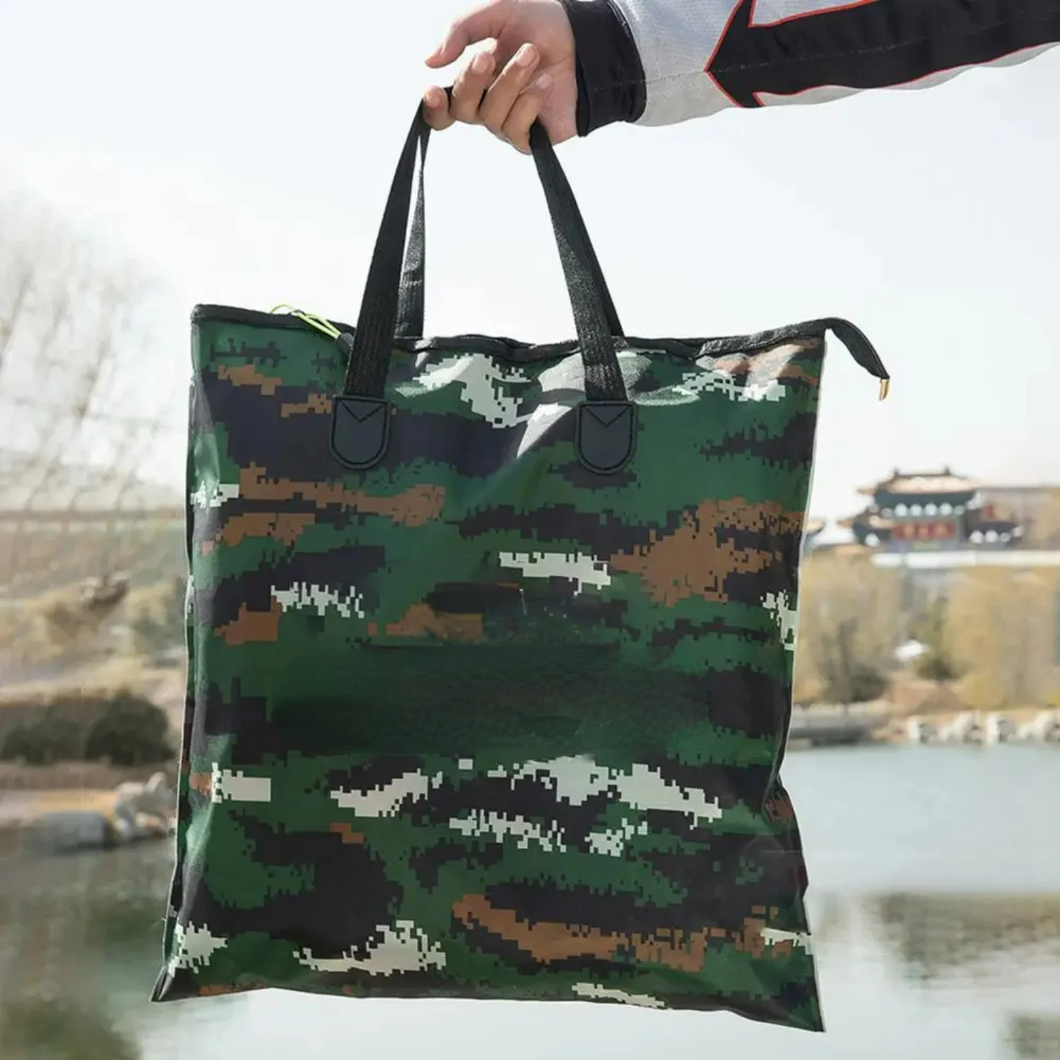 Portable Camouflage Fishing Foldable Oxford Cloth Large Capacity Fishing Water Tank Outdoor Camping