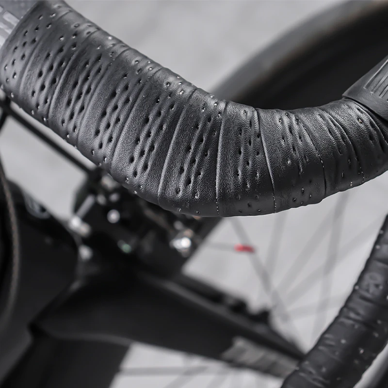 Bike Handlebar Tape MUQZI Fixed Gear Road Bike PU Leather Sweat Absorption Hollow Breathable Winding 1.9M
