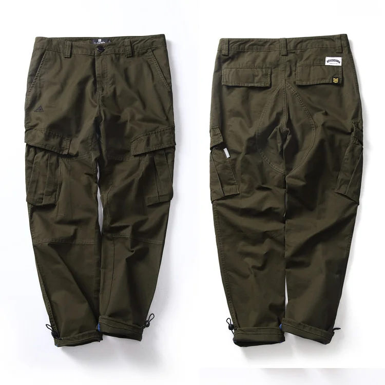 Рисунок 6 - Брюки-карго мужские с несколькими карманами