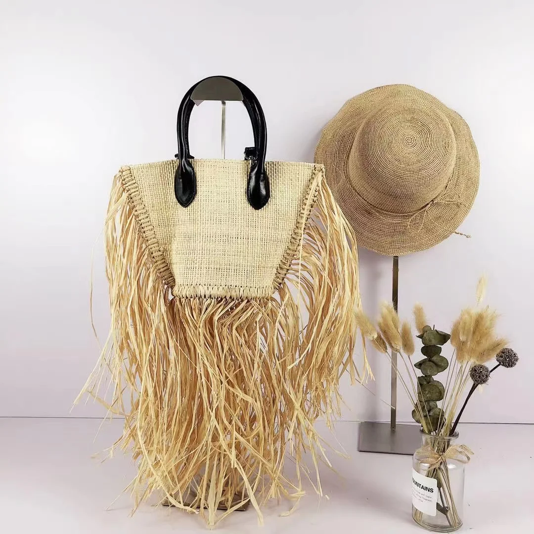 European And American Fashion Tassel Straw Bag Women's Summer 2023 New Vacation Beach Bag With Raw Edge Lafite Handheld Weaving