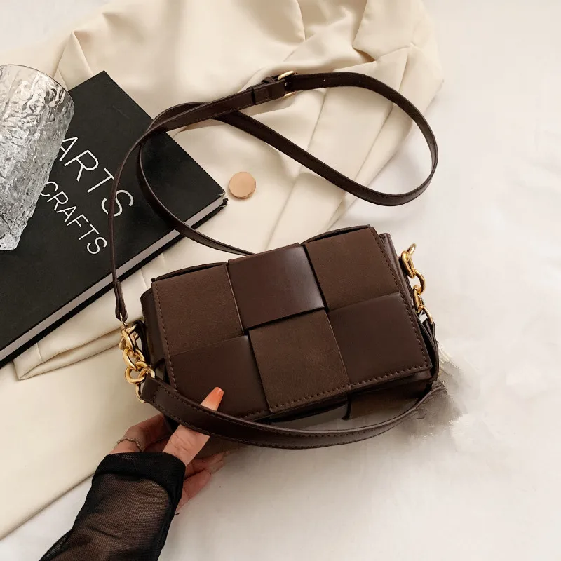 Brown color without accessories