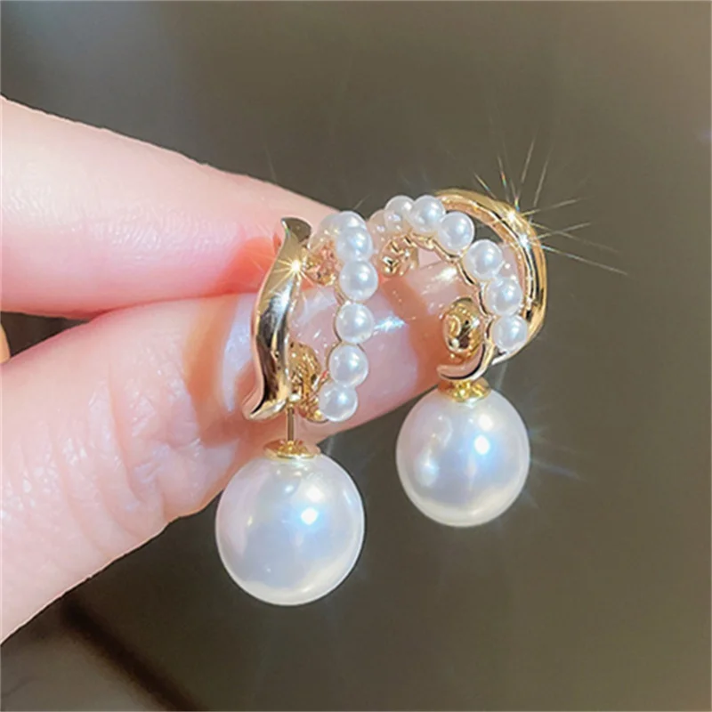 Uilz Fashion Imitation Pearl Pendant Metal Dangle Earrings for Women 2023  Trending Circle Korean Stud Earring Party Y2k Jewelry - AliExpress