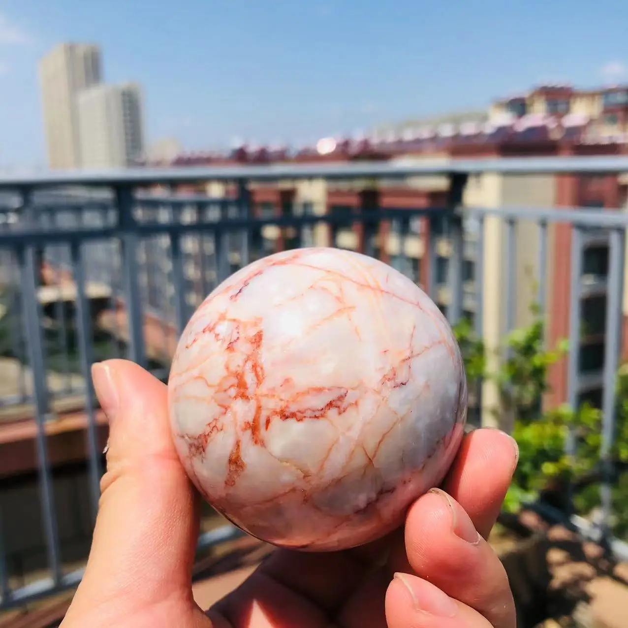 

Необработанный натуральный красный кристалл кварца, сфера, образец, минеральный шар, украшения 62 мм для дома, ремесла, подарок, 1 шт.