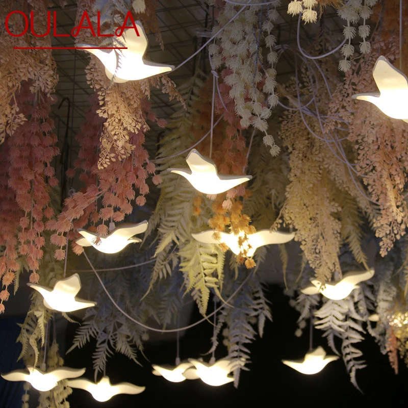 цена OULALA Modern Wedding Pendant Lamp Festival Lights Atmosphere LED Light for Party Stage Bird Background Decorationnd