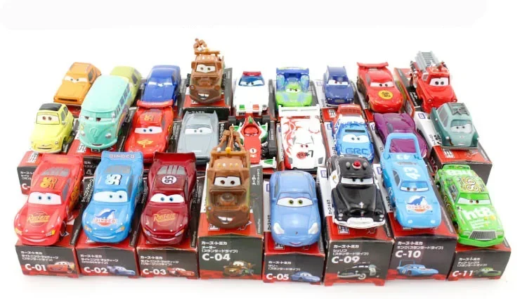 TAKARA TOMY tomica scale car model General Motors Model McQueen Model Boy Car Toy Children's holiday gift for boys 3