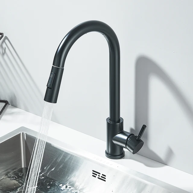 Rubinetto da cucina estraibile nero Miscelatore per lavello da cucina flessibile con acqua calda e fredda montato sul piano con ugello per modalità doccia a flusso 4
