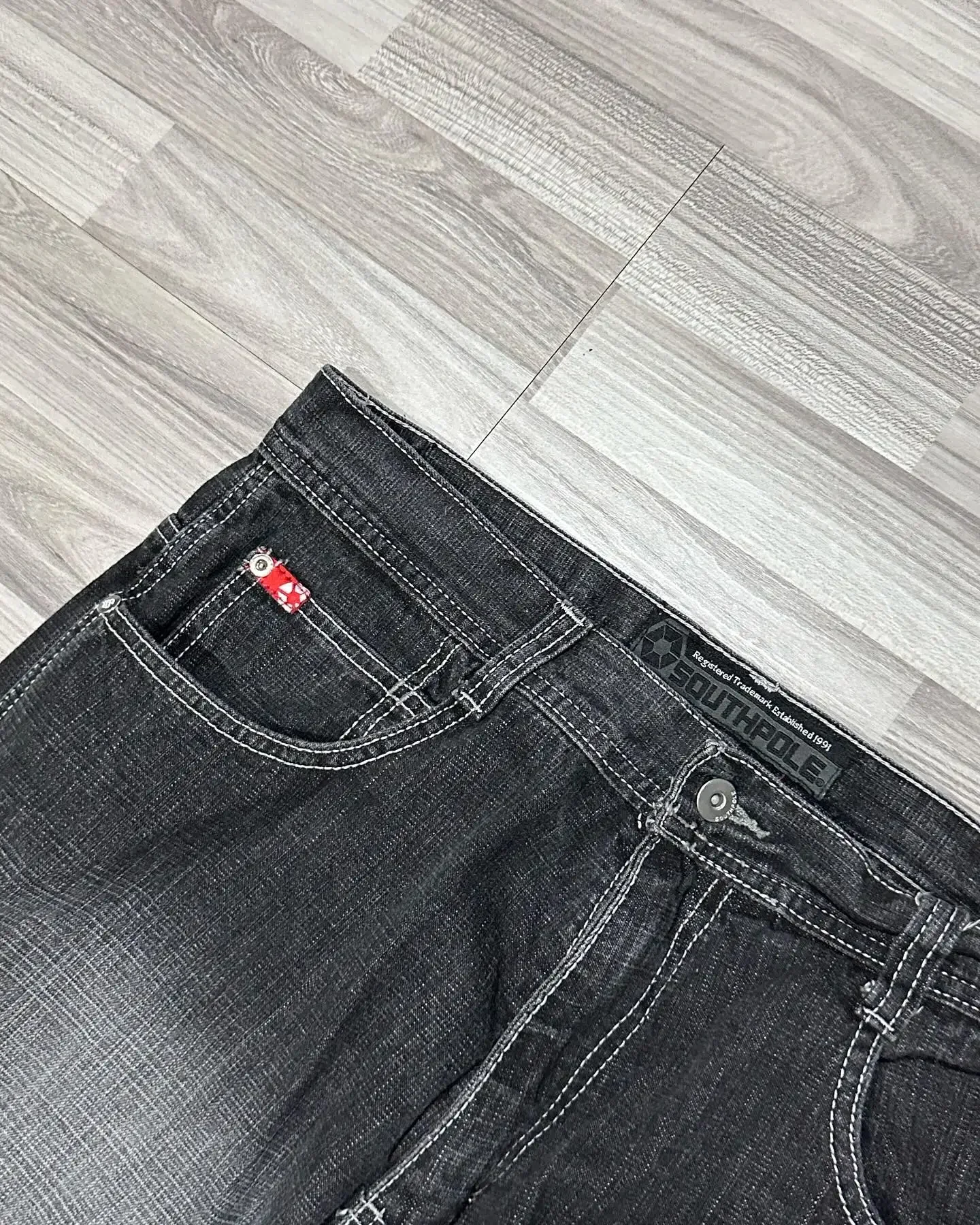 Y2K Vintage Harajuku Washed Denim Jeans American New Hip Hop Jeans Men Street Gothic Trendy Casual High Waisted Wide Leg Pants 4