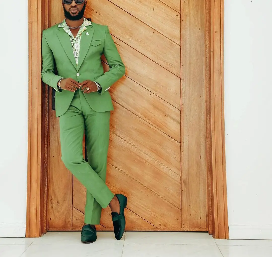 Modern 2 Pieces Blazer Pants Men Suits Tuxedo Appliques One Button Peaked Lapel Formal Party Wedding Groom Plus Size Tailored