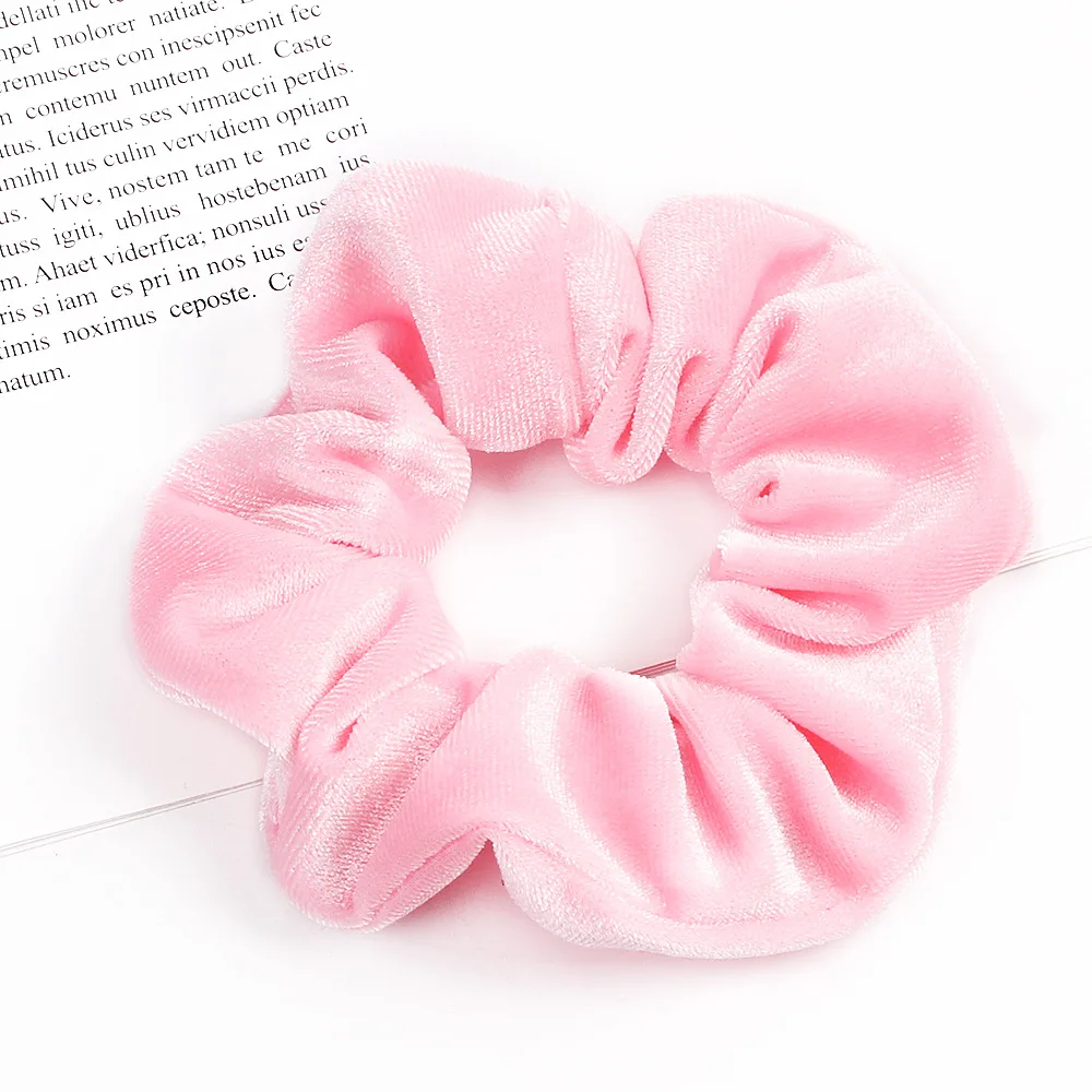 Elegant Velvet Scrunchie – Stylish Elastic Hair Accessory