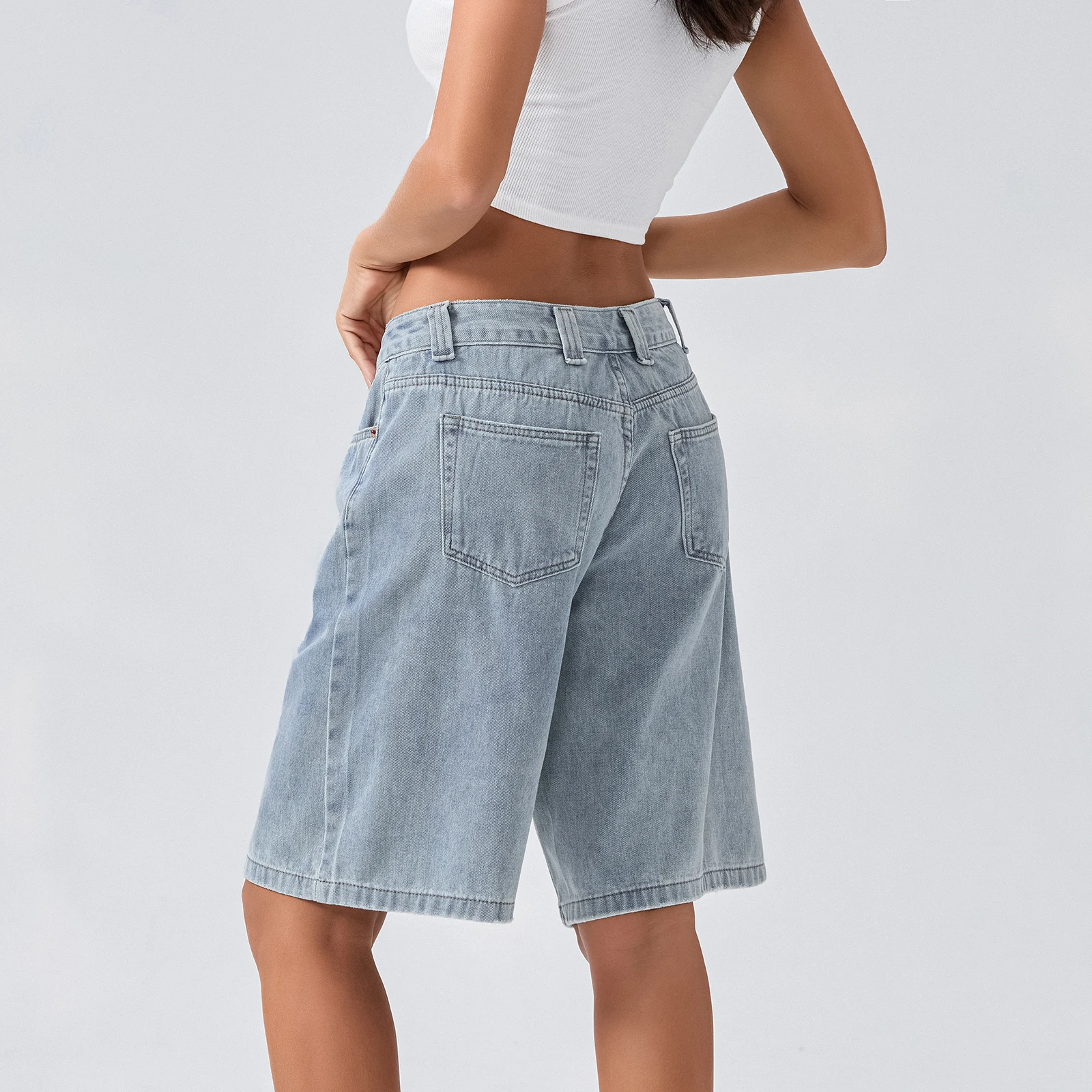 New Fashion Womens Knee Length Denim Shorts Loose Solid Color Low Rise Wide Leg Long Shorts With Pockets For Summer S-2XL