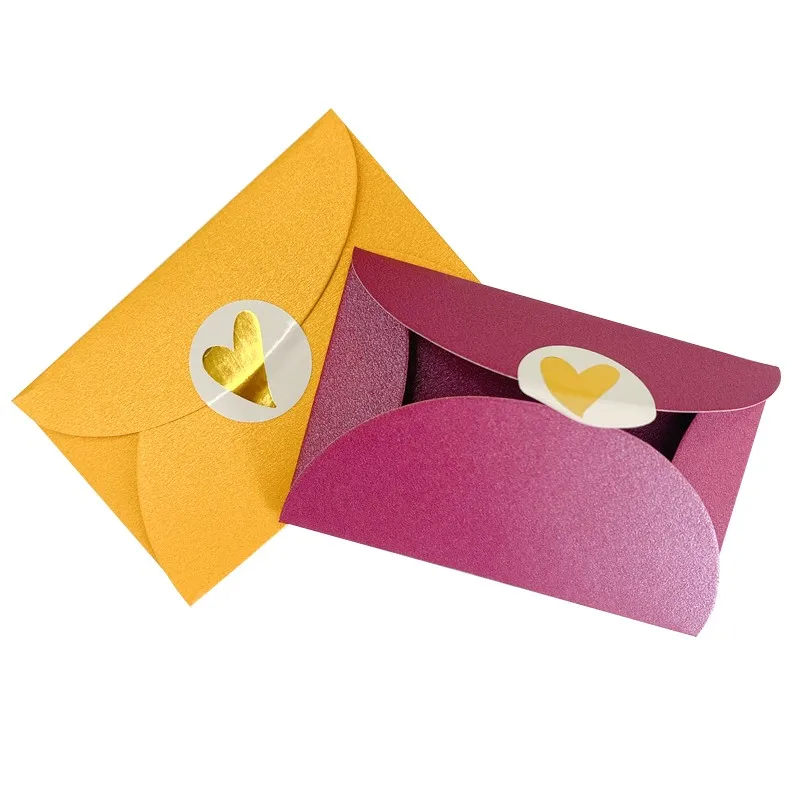 iYinJuan 100pcs Enveloppes en Papier Kraft, Mini Enveloppes avec Fermeture  en Forme de Cœur, Creative Rétro Enveloppe de Carte Postale, avec 100 Cartes  Vierges pour Fête, Saint Valentin (7,1x10,5cm) : : Fournitures