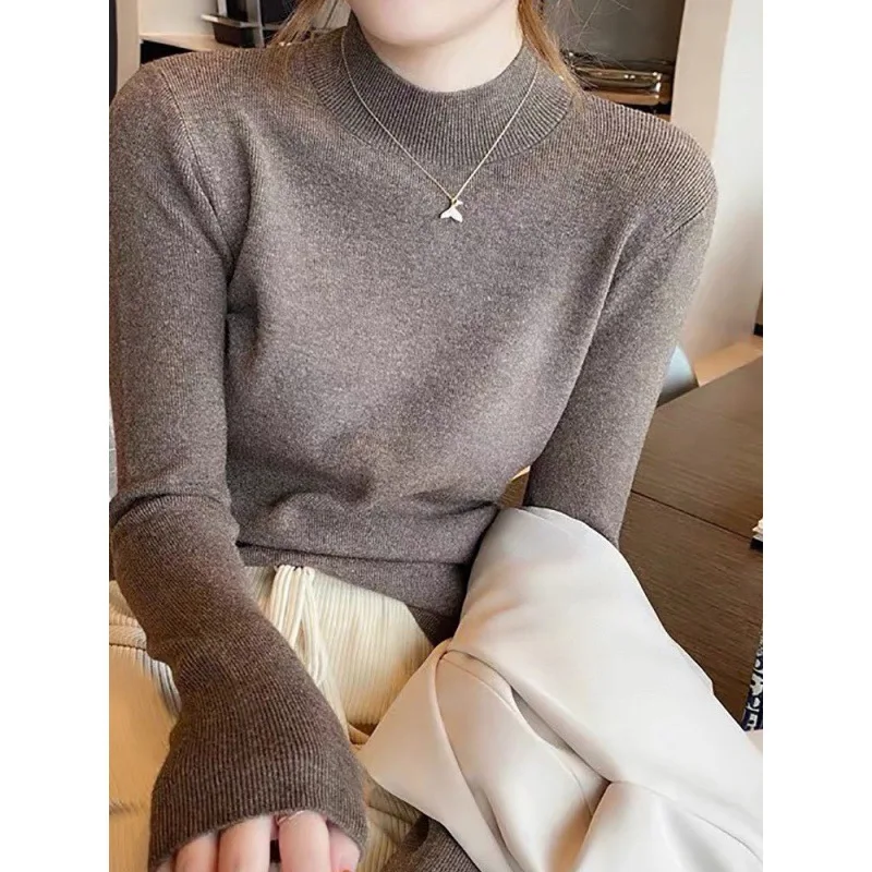 سترة نسائية بياقة مدورة شتاء 2025 ريترو مع بطانة م...