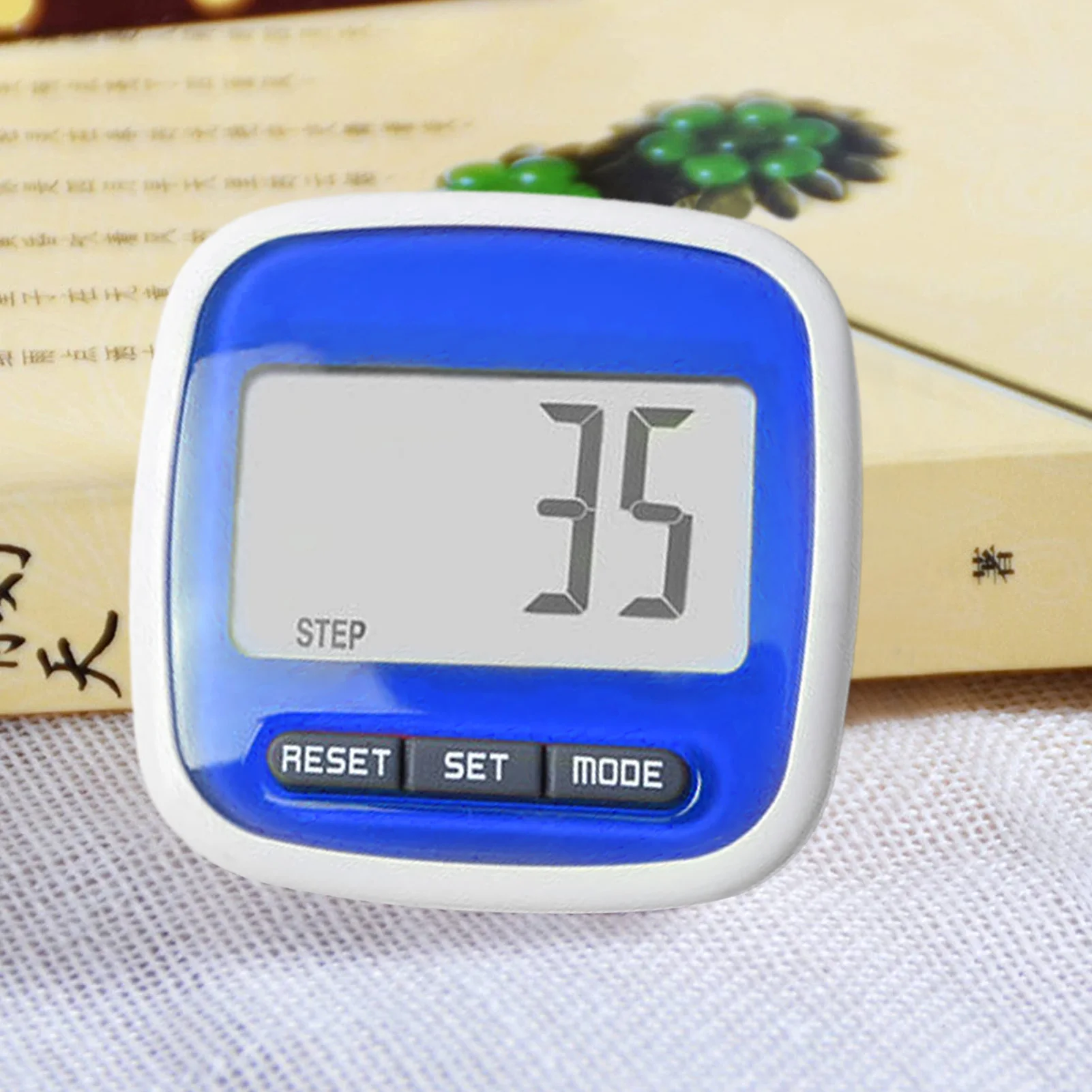 Pedometer Accurate Step Counter With Large Dispaly & Clip Simple