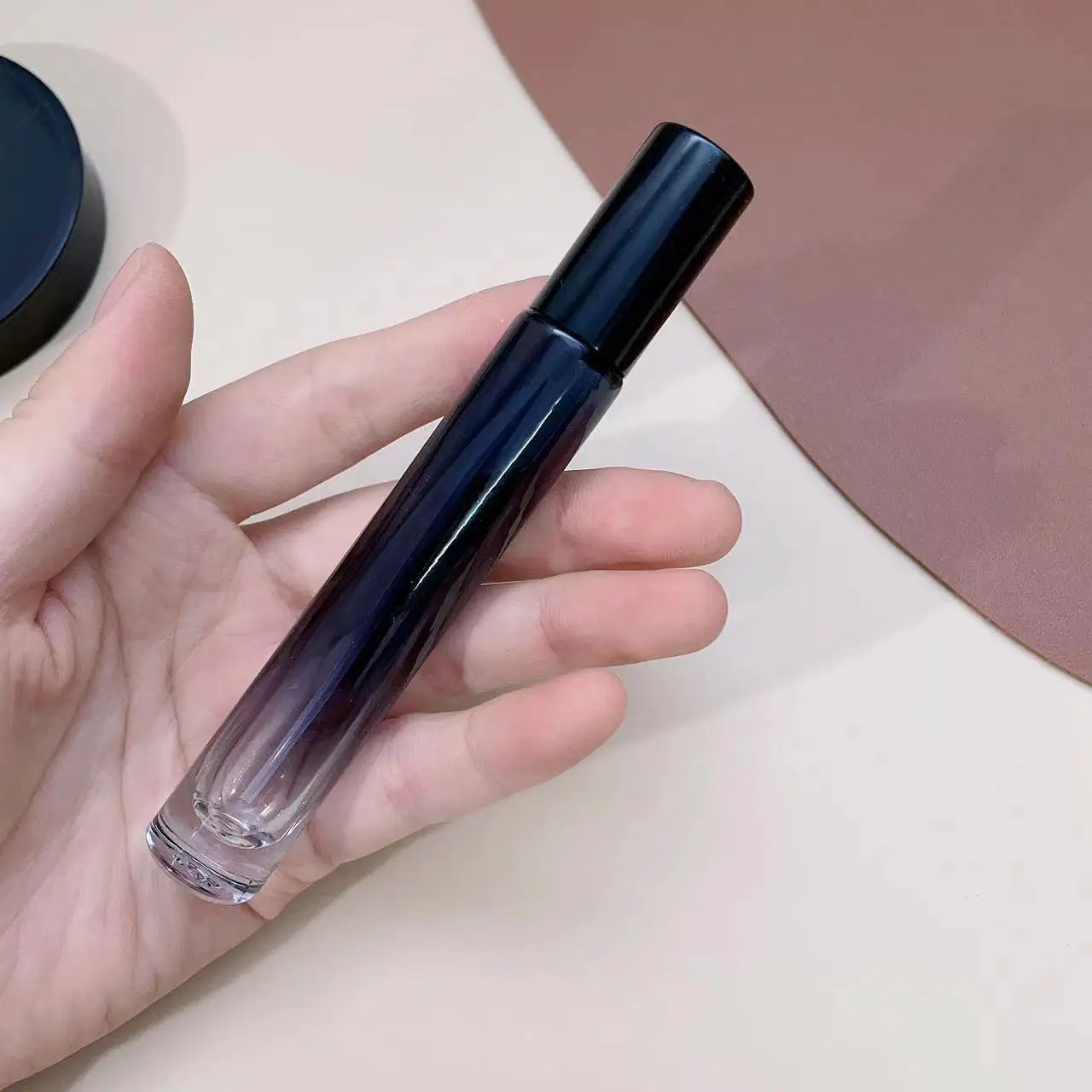 10ML Premium Refillable Glass Perfume Bottle with Portable Atomizer | Mini Transparent ... - SKU RGPB1821 - UGI Packaging