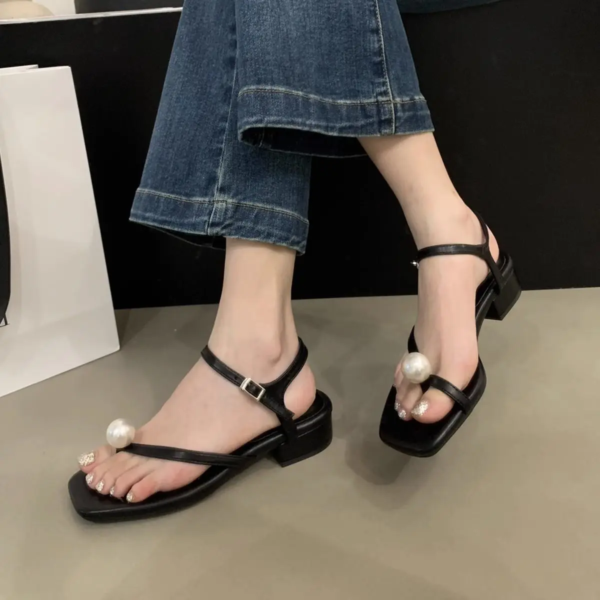 Buy online Black Medium Heeled Sandals from heels for Women by Studio 09  for ₹799 at 51% off | 2024 Limeroad.com
